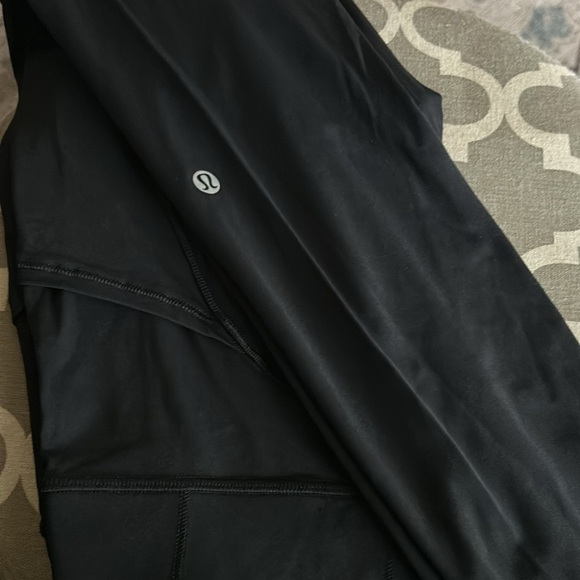 Lululemon bundle - Picture 2 of 9